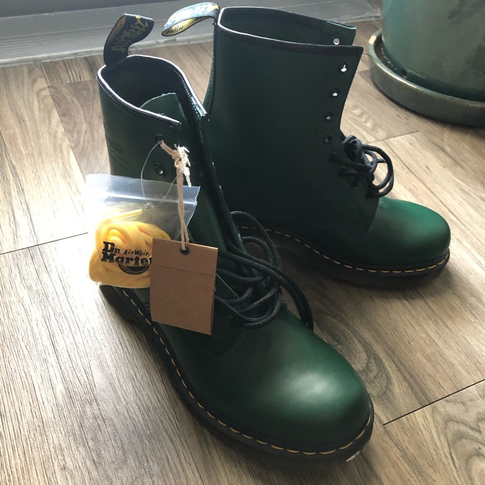Green Dr Martens